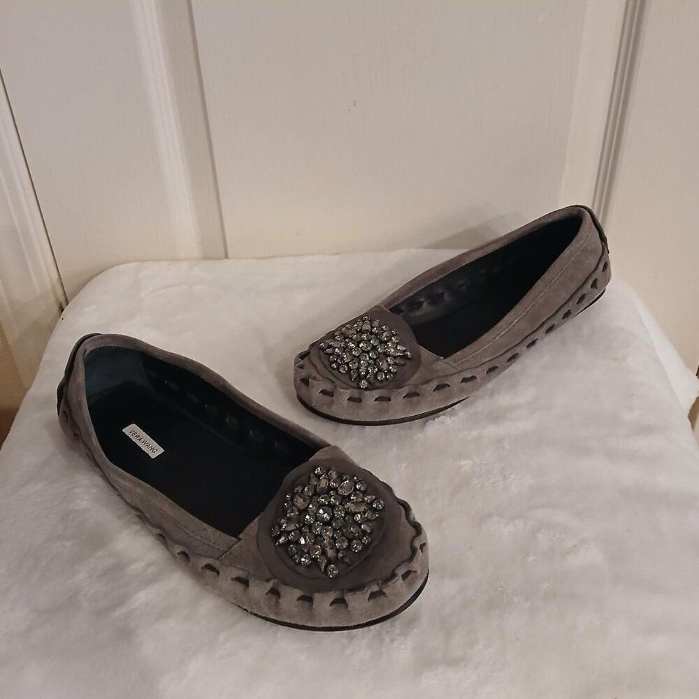 Vera Wang Gray Suede Jeweled Moccasin Flats Mcbling Rhinestonse 8.5 Boho